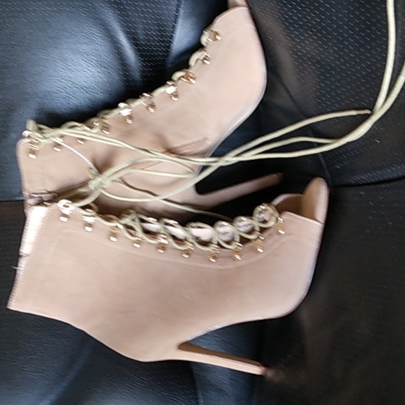 Olivia Shoes - Open toe heeled booties